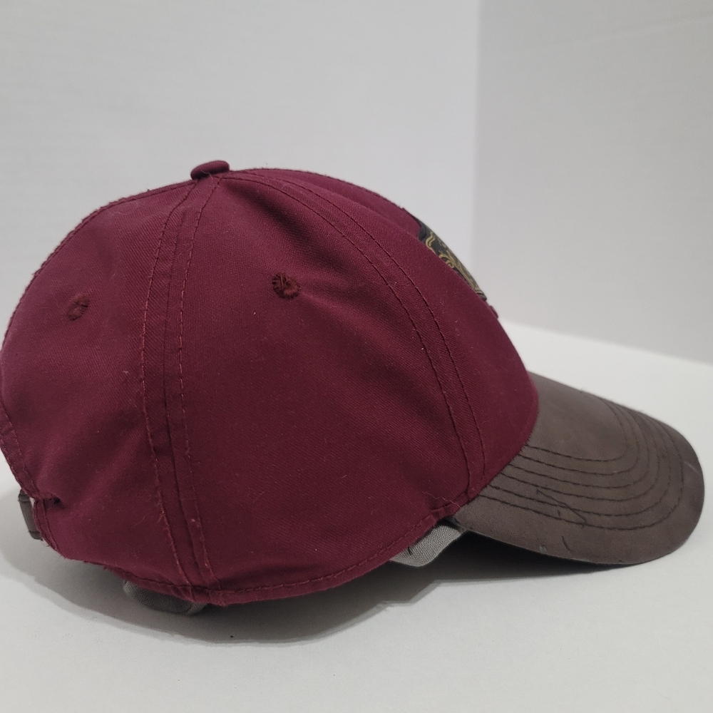 Harry Potter Platform 9 3/4 Maroon Hat Wizarding World Universal Studios OSFM - Picture 6 of 11